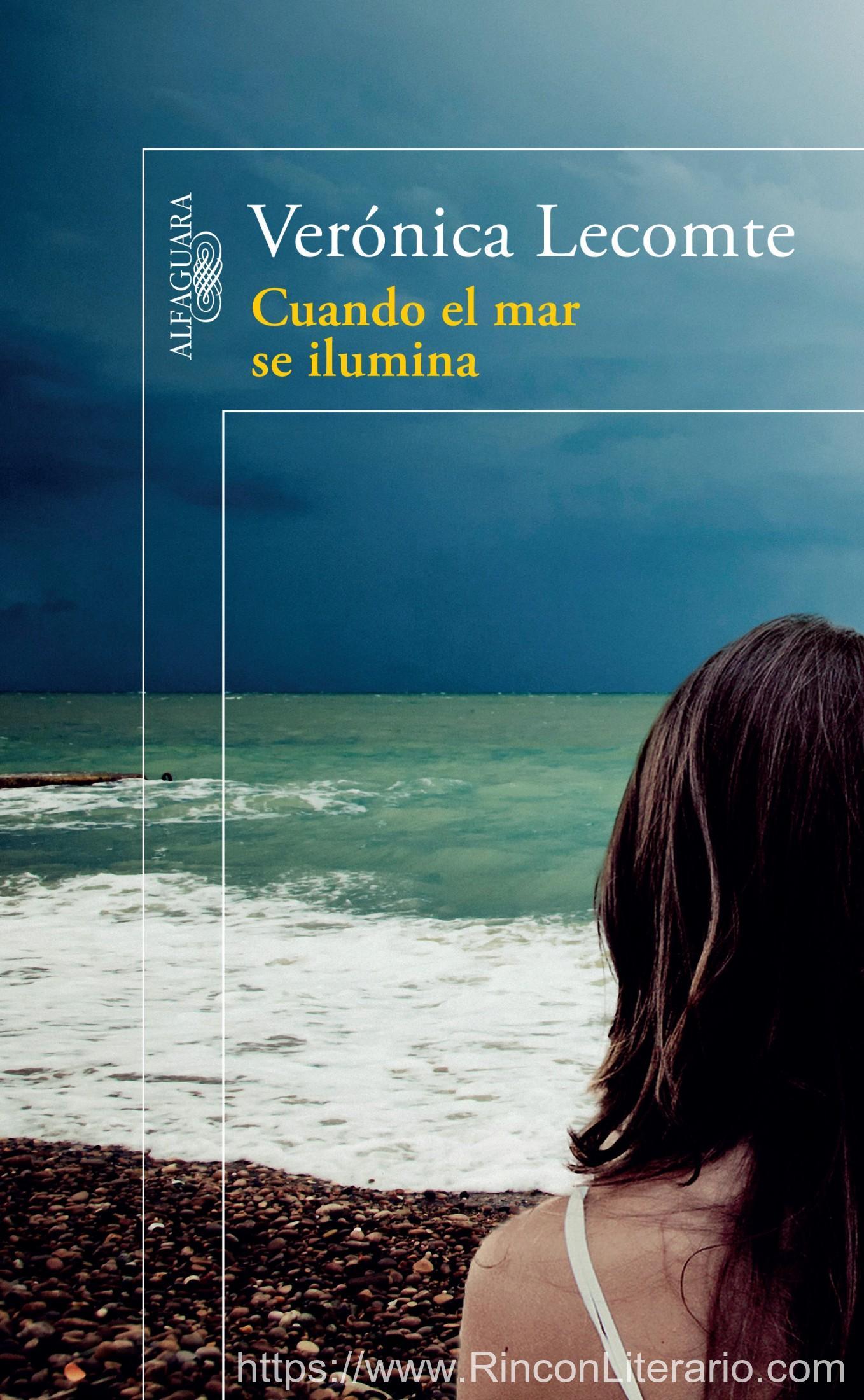 Cuando el mar se ilumina